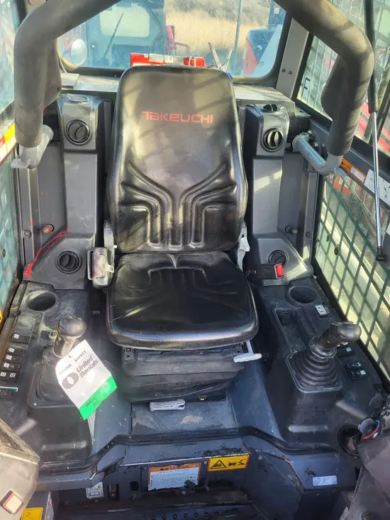 2019 Takeuchi TL12R2-CR Track Loader