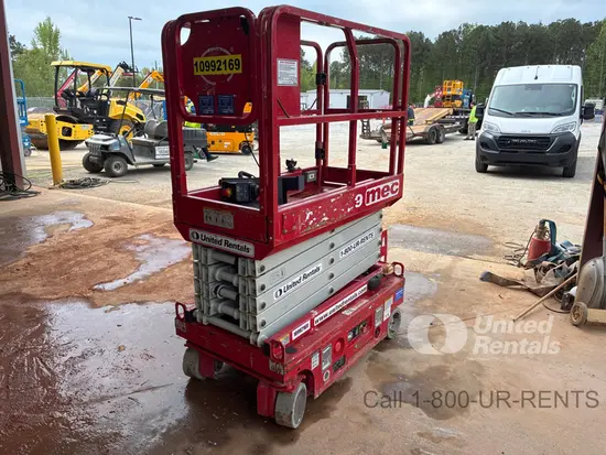 2020 MEC MICRO 19 Scissor Lift