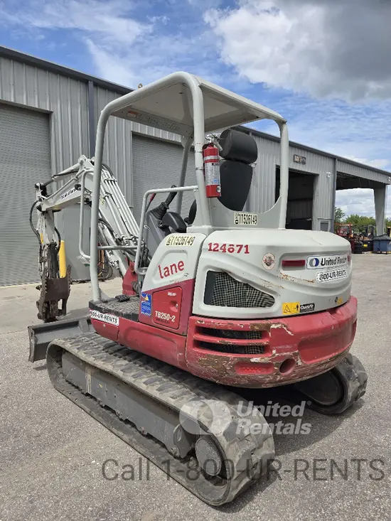 2022 Takeuchi TB250-2R Mini Excavator
