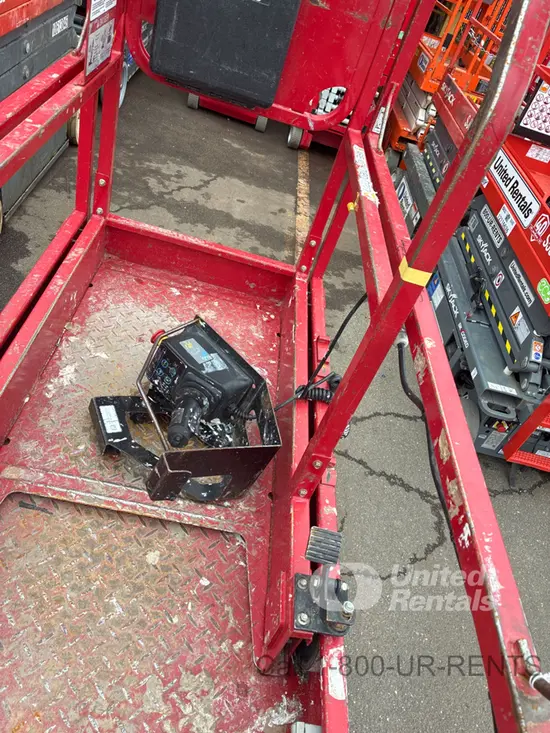 2019 MEC MICRO 19 Scissor Lift