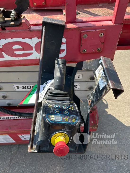 2019 MEC MICRO 19 Scissor Lift