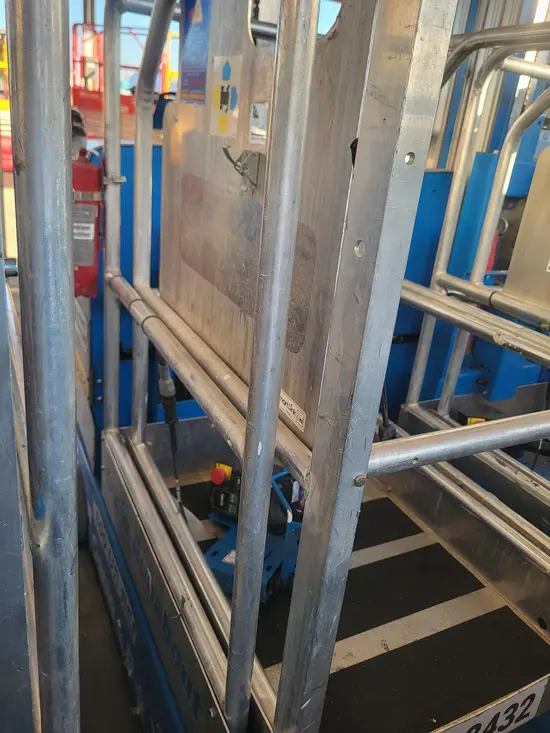 2019 Genie GR-20 Self-Propelled One-Person Lift