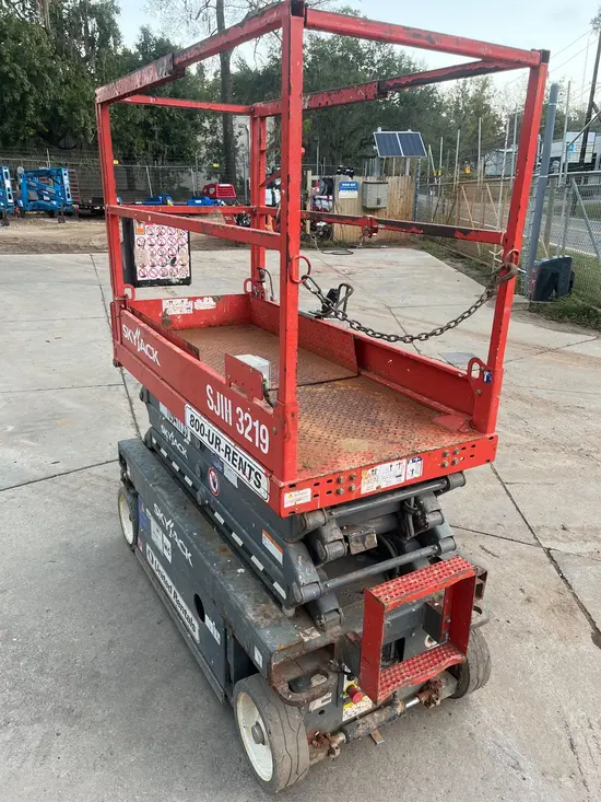 2019 Skyjack SJIII3219 Scissor Lift