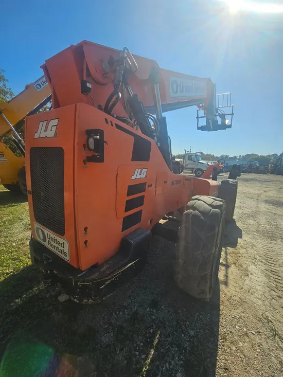 2017 SKYTRAK 10054 Forklift