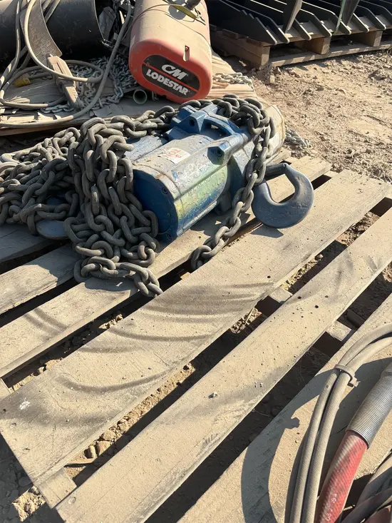 2012 JD NEUHAUS PROFI 3-6TI Hoist