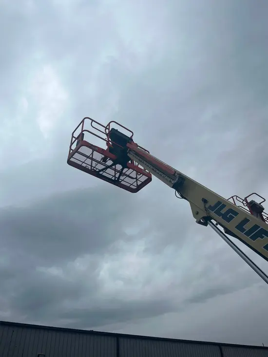 2017 JLG 400S Boom Lift