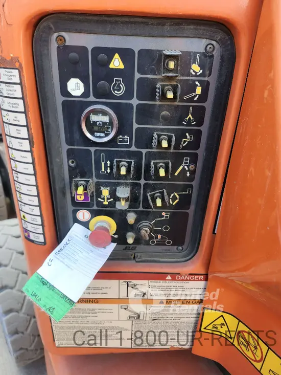 2013 JLG E450AJ Articulating Boom Lift