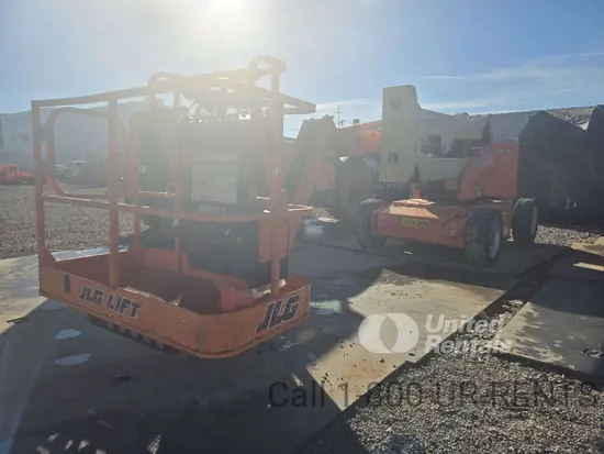 2017 JLG E450AJ Articulating Boom Lift