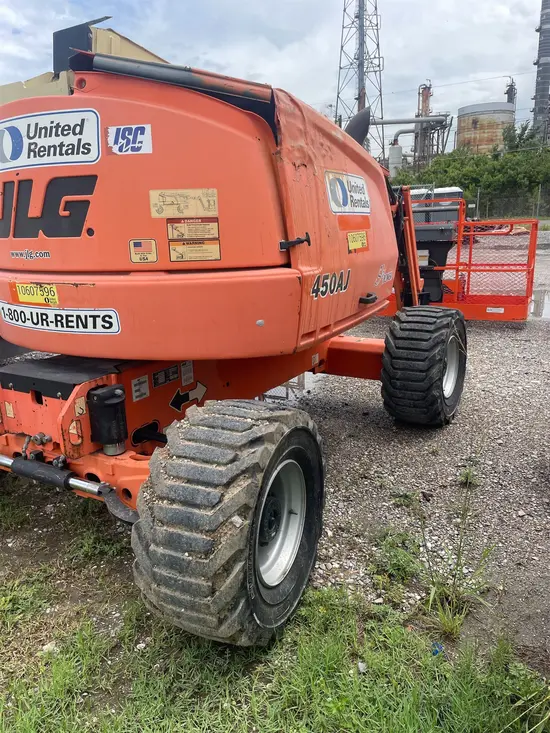 2017 JLG 450AJ Articulating Boom Lift