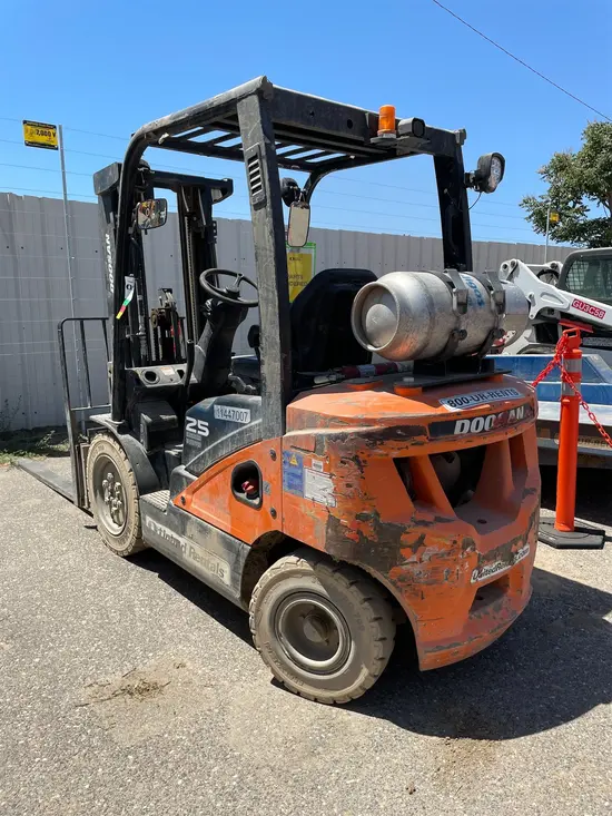 2022 Doosan G25P-7DF Warehouse Forklift