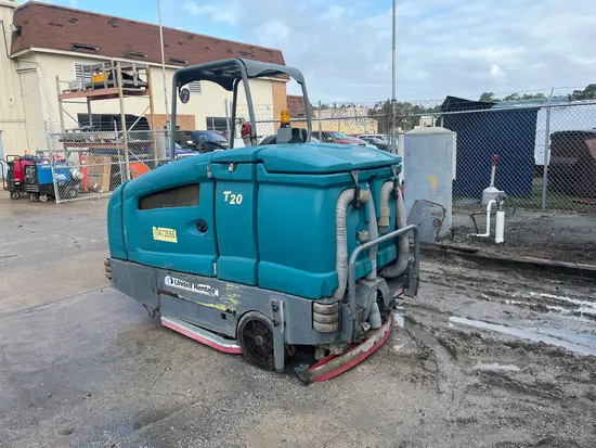 2016 Tennant M-T20 Scrubber