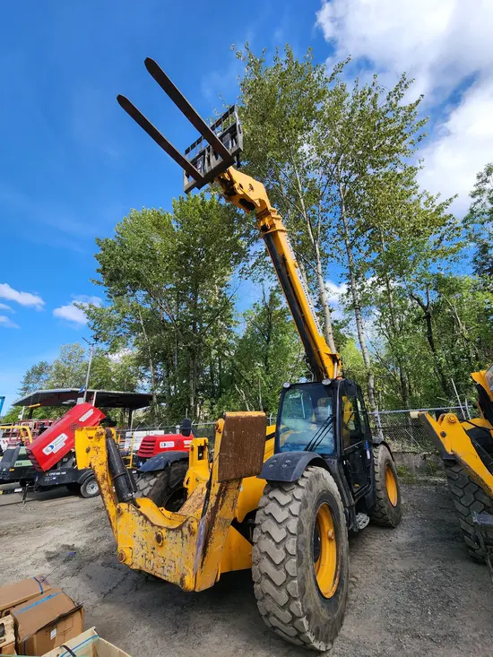 2019 JCB 512-56 Forklift
