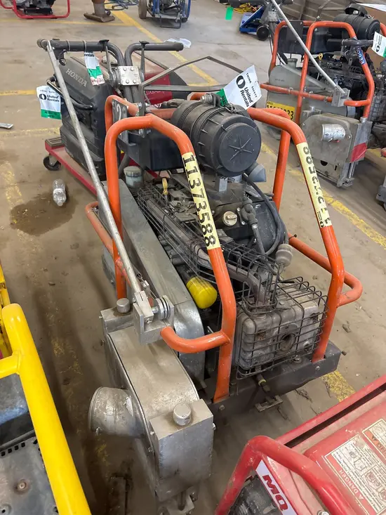 2022 Husqvarna SOFF CUT 4000 Street Saw/Blade
