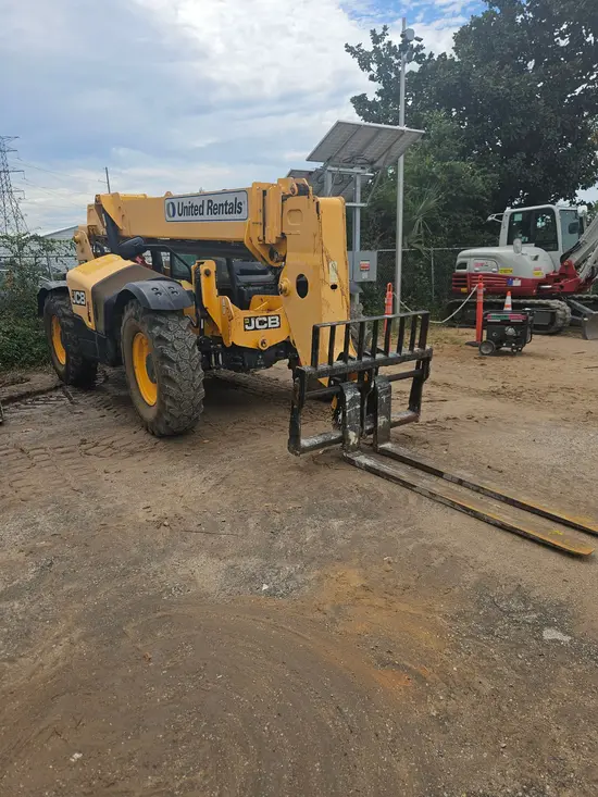 2019 JCB 509-42 Forklift
