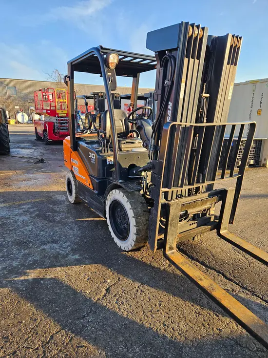 2019 Doosan G30P-7DF Warehouse Forklift