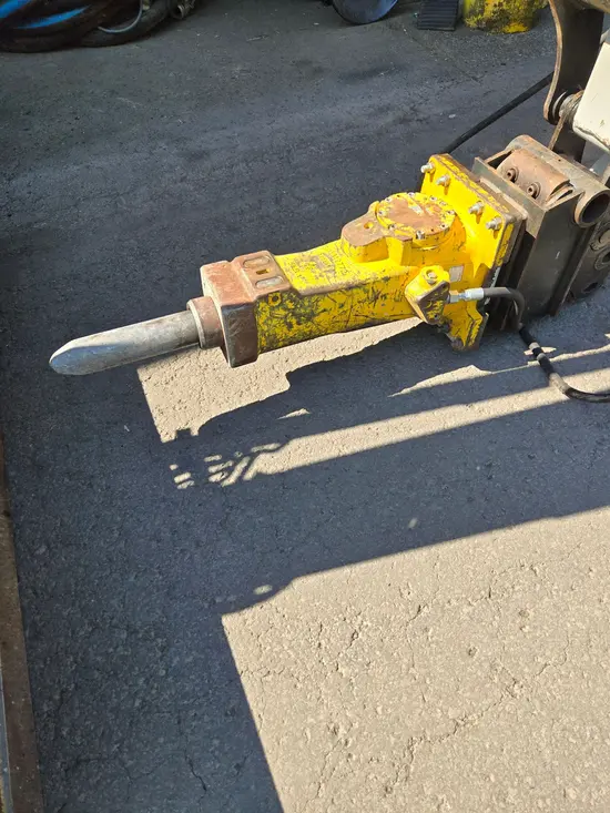 2021 Epiroc SB 452 Attachment