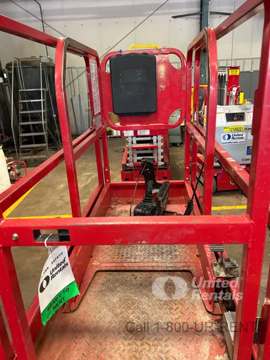 2019 MEC MICRO 19 Scissor Lift