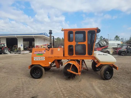 2021 Broce Broom RPT-350 Sweeper