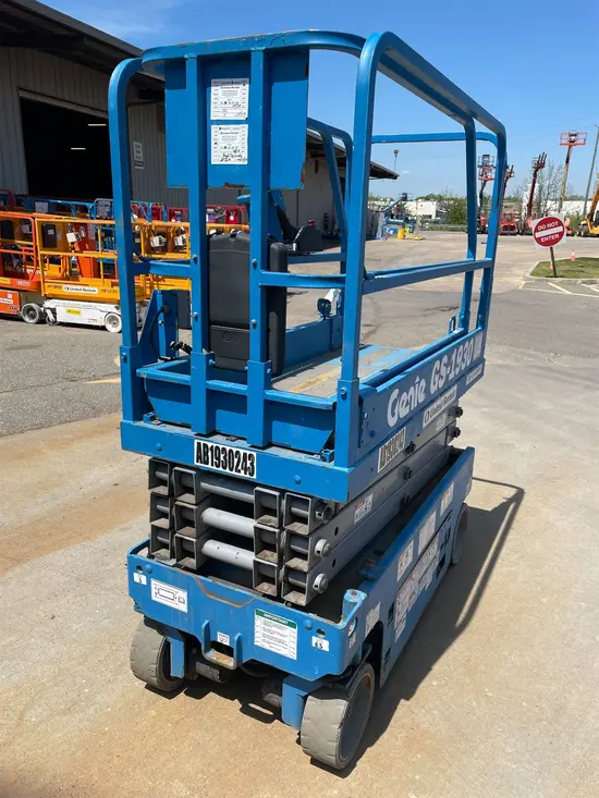 2018 Genie GS-1930 Scissor Lift