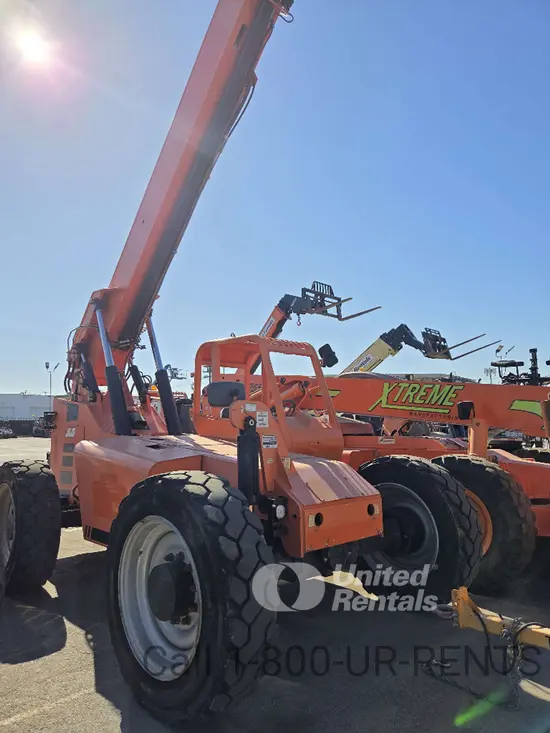 2018 SKYTRAK 6042 Forklift