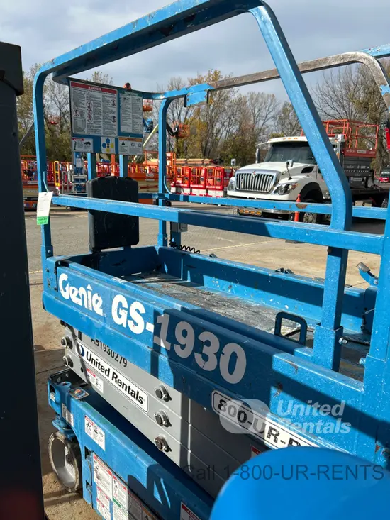 2018 Genie GS-1930 Scissor Lift