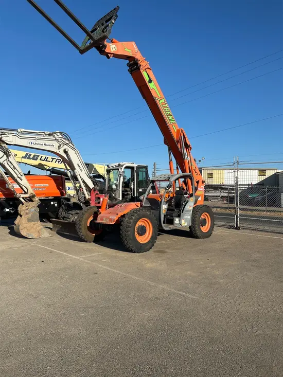 2015 XTREME XR842 Forklift
