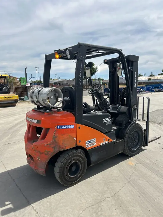 2022 Doosan G25P-7DF Warehouse Forklift