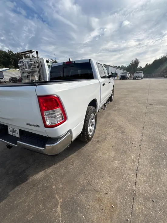 2023 Dodge 1500CREWBHNG4WD Truck
