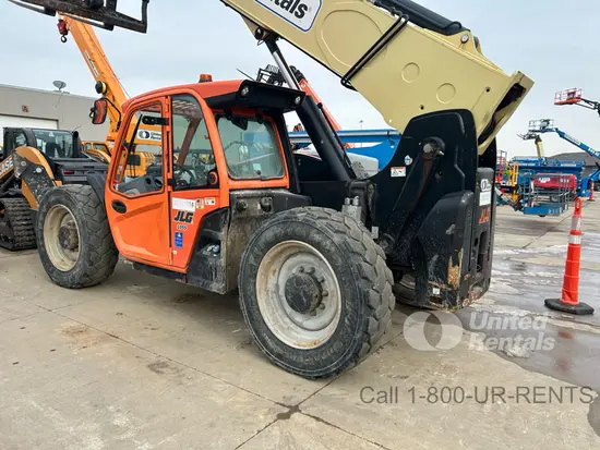2018 JLG 1055 Forklift
