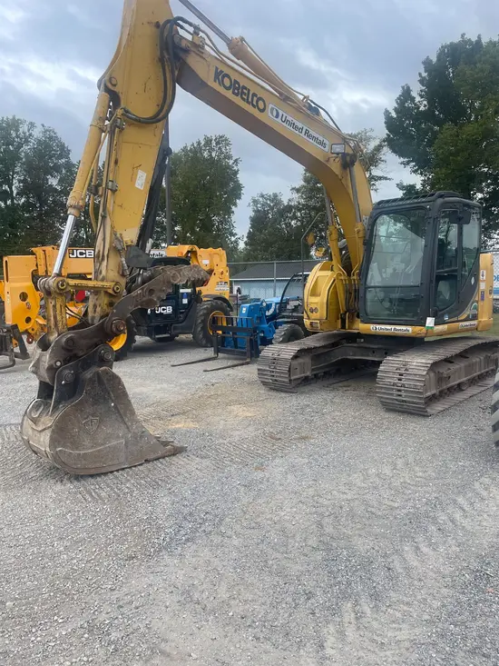 2019 Kobelco SK140SR-5 Excavator