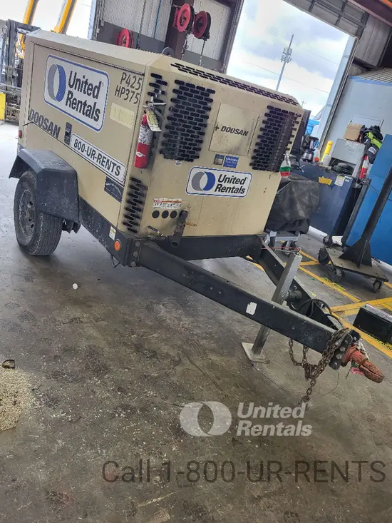 2022 Doosan P425/HP375WCUT4 Air Compressor