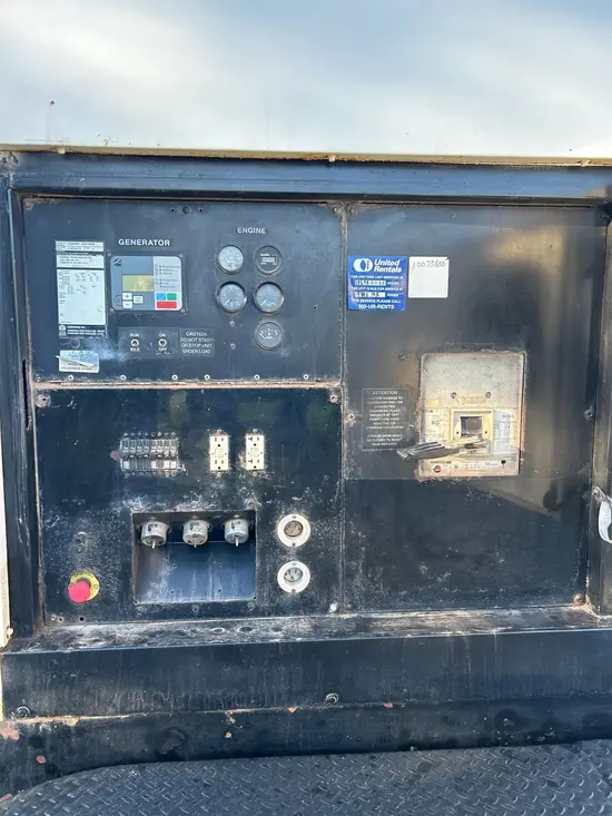 2012 Cummins C300D6R Diesel Generator