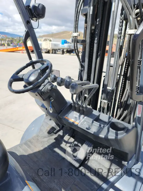 2019 Toyota 8FGU25 Warehouse Forklift