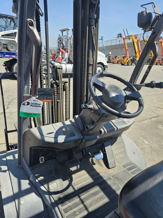 2019 Toyota 8FGU25 Warehouse Forklift