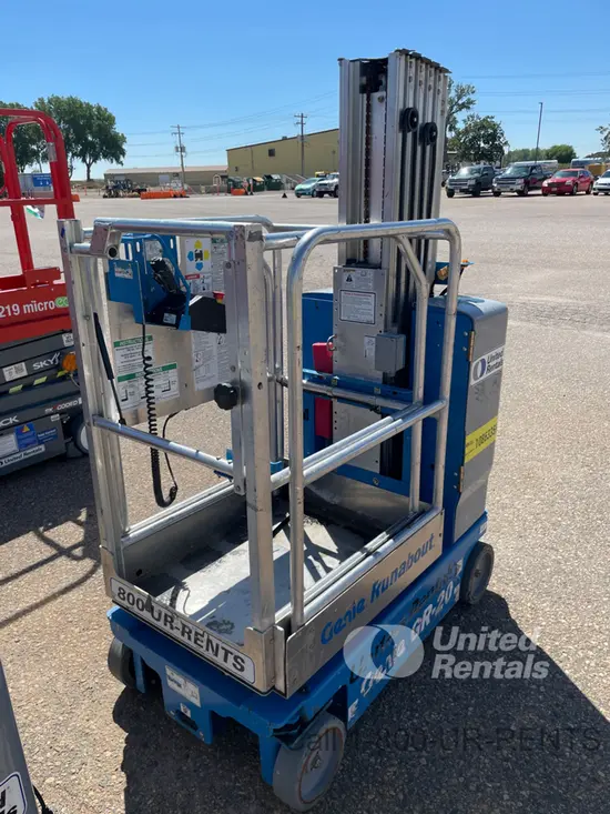 2018 Genie GR-20 Self-Propelled One-Person Lift
