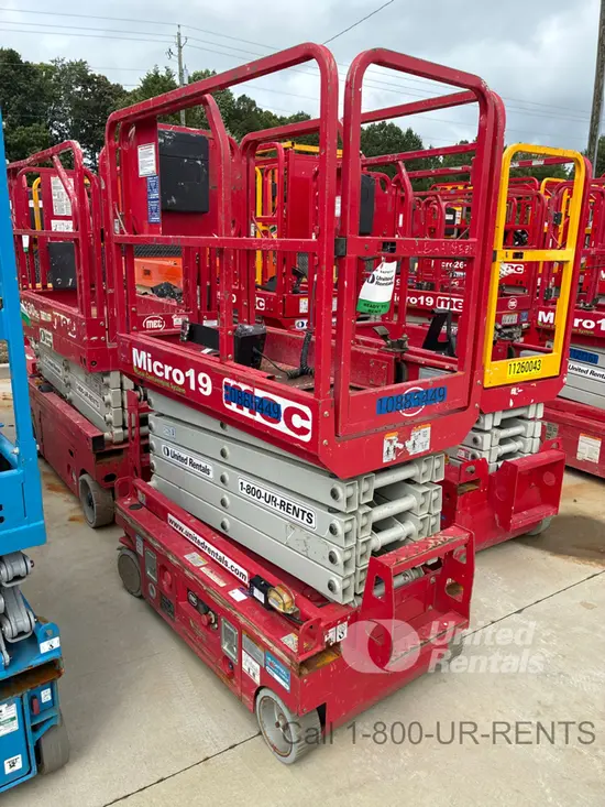 2019 MEC MICRO 19 Scissor Lift