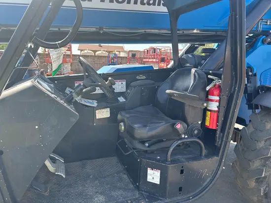 2017 Genie GTH-1056 Forklift