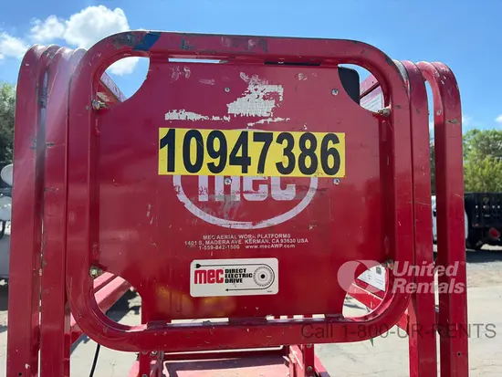 2019 MEC MICRO 19 Scissor Lift