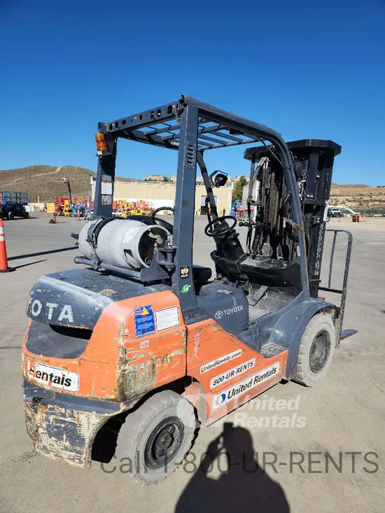2019 Toyota 8FGU25 Warehouse Forklift