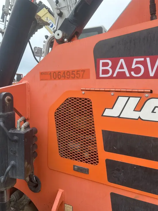 2017 SKYTRAK 6042 Forklift