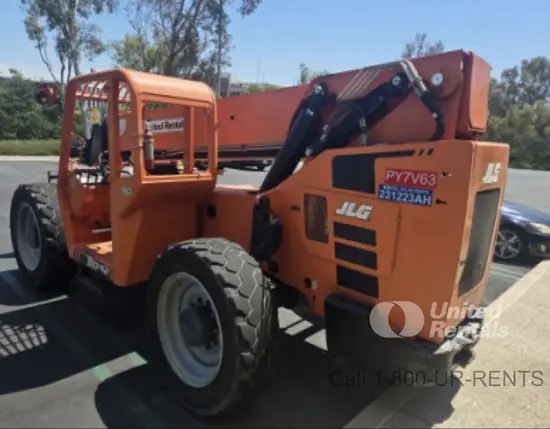 2019 SKYTRAK 8042 Forklift