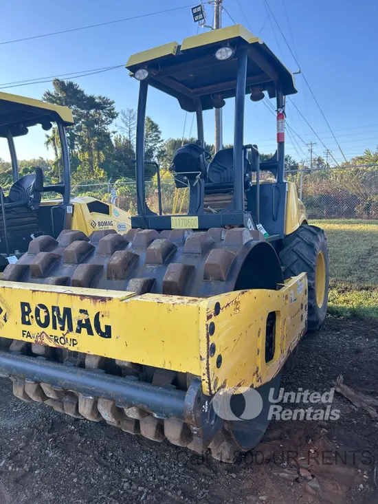 2021 BOMAG BW177PDH-5 Single Drum Roller