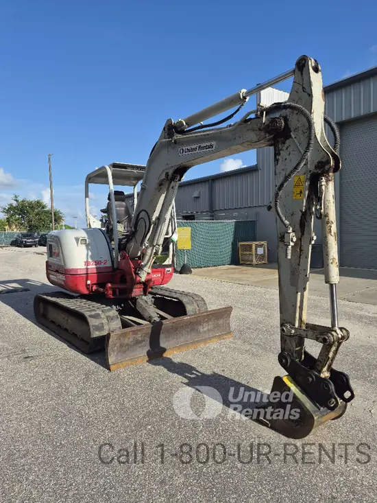 2022 Takeuchi TB250-2R Mini Excavator