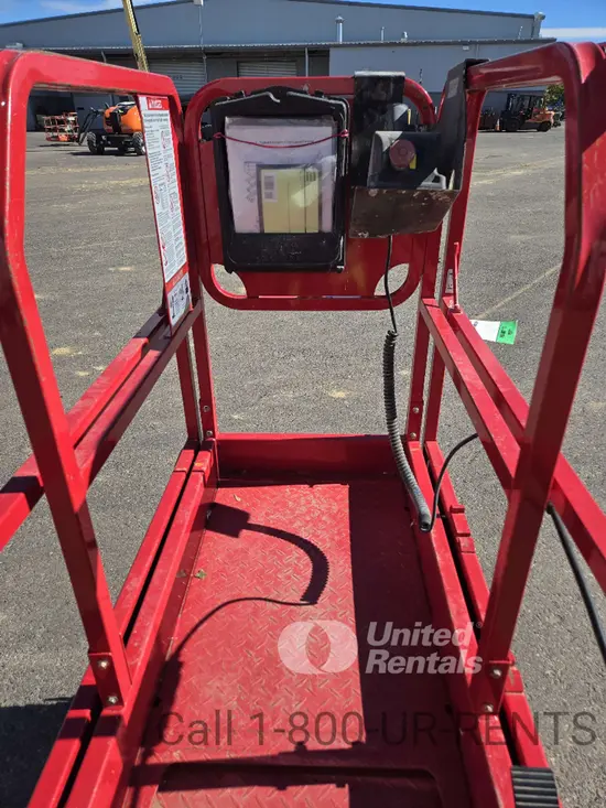 2019 MEC MICRO 19 Scissor Lift