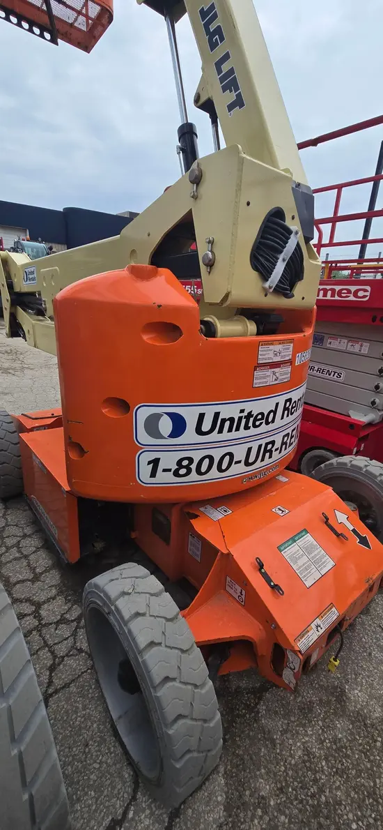 2017 JLG E450AJ Articulating Boom Lift
