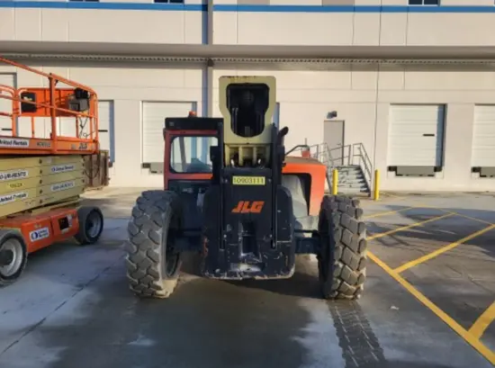 2019 JLG 1055 Forklift
