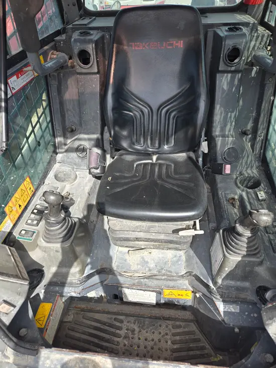 2018 Takeuchi TL12R2-CR Track Loader