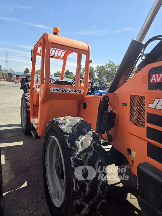 2018 SKYTRAK 10054 Forklift
