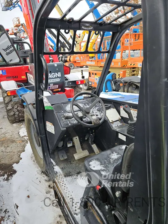 2016 Genie GTH-1056 Forklift
