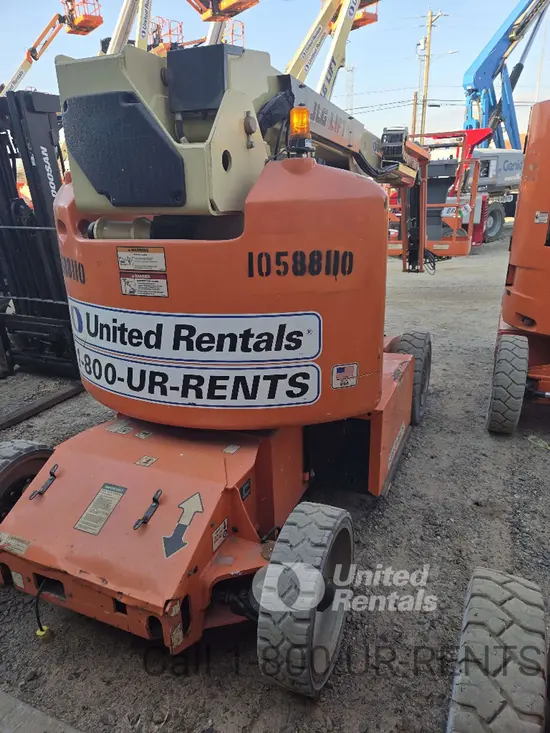 2017 JLG E400AJPN Articulating Boom Lift